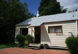 Picture of Blue Lake Top 10 Holiday Park & Motel, Bay of Plenty