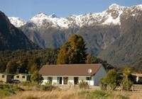 Picture of Fox Glacier Holiday Park &amp; Alpine View Motels, Westcoast