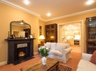 City Break Let With High Speed Internet - Doors connect the kitchen and living room for a wonderful flow between the rooms (© The Edinburgh Address)