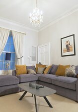 Comfortable Lounge Area – Ideal for Group Stays