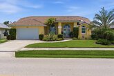 A Florida House Villa