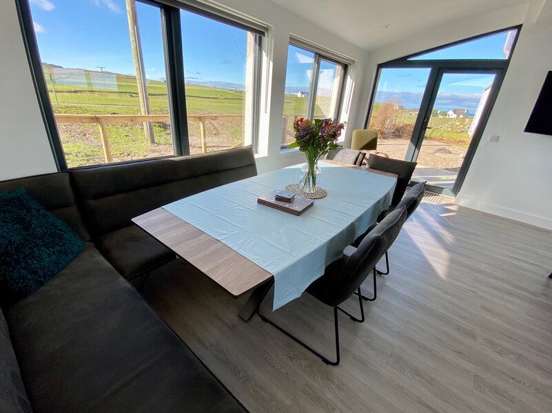 4D32DF02-5AE5-45B7-BD83-68CE6482515D