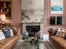 Lounge in a Holiday Rental in Scotland - Cosy living room with a warm ambiance, high-speed internet, and ample space for families of University of Edinburgh graduates