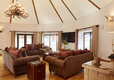 ROUNDEL7503LivingArea