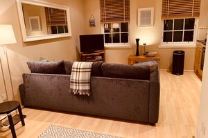Webstersland 2 - Relaxing sofa in Edinburgh open plan holiday home.
