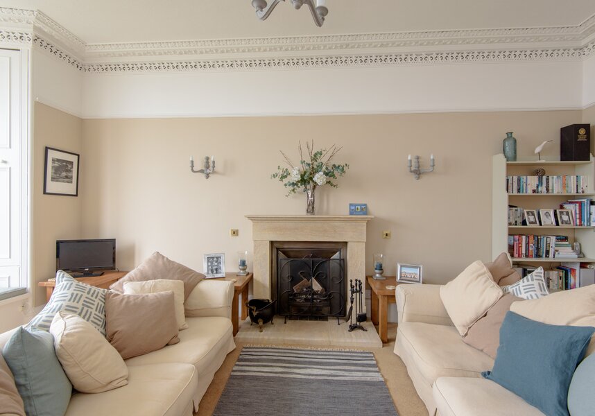 Bay House - lounge