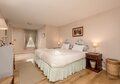 Grassicks_Cottage-Bedroom 1