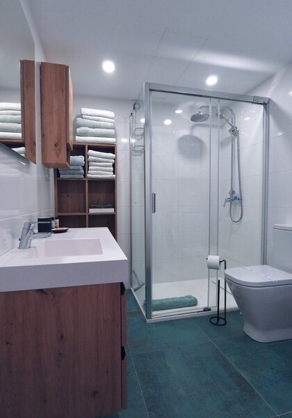 Walk in shower