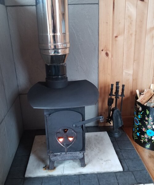 The cosy stove