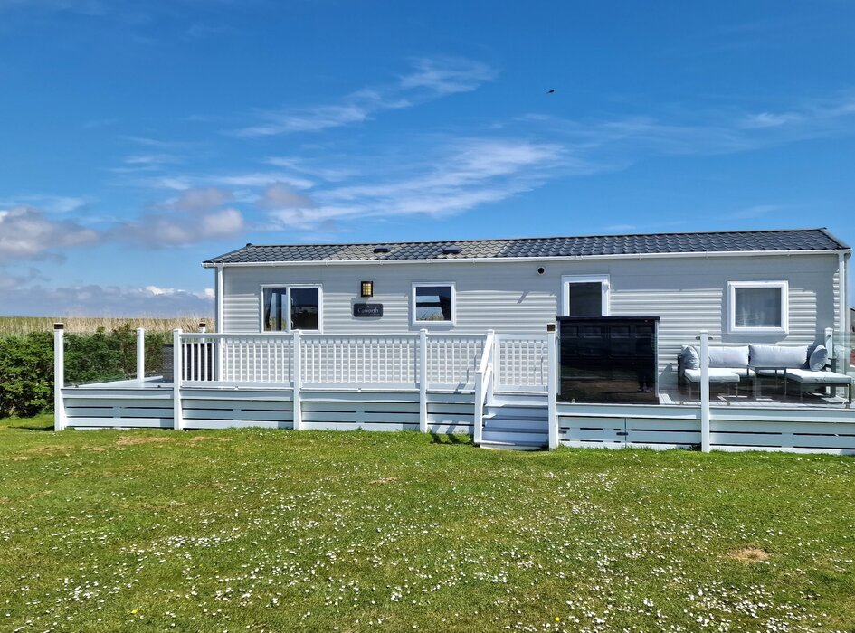 Outside View of Seal Bay Retreat - Outside view of Seal Bay Retreat