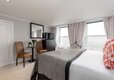 Bright Bedroom in Edinburgh City Centre