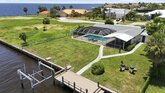 A Florida House Villa