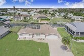 A Florida House Villa