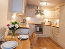 Drummond Street 3 - Fully fitted family kitchen with dining table in Edinburgh holiday let