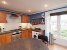 Hart Street Apartment-12 - Family kitchen with breakfast bar in Edinburgh holiday let