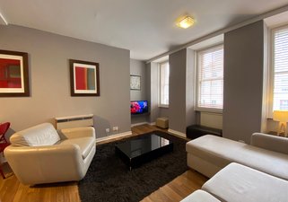 Fleshmarket Close Lounge