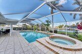 A Florida House Villa
