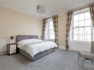 St Patrick Square 2 - Double bedroom with zip'n'link bed in Edinburgh holiday let