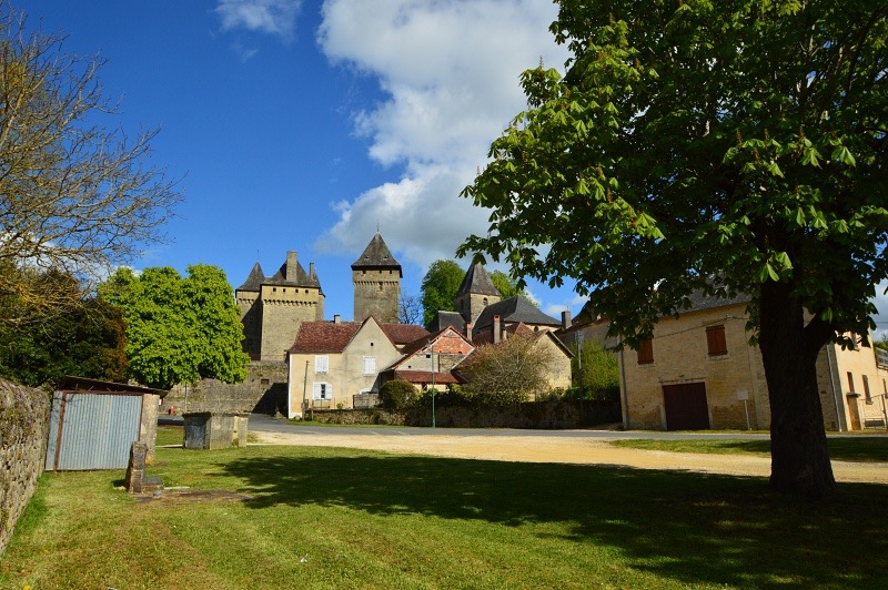 Badefols  - View of the Chateau and Church from the Lavoir.