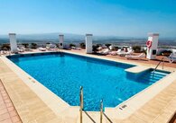 R105 Pool (002)