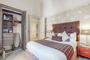 7-web-or-mls-242 West George Street Ground Flat CAMPBELL_34 - Bright and airy sleeping space designed for comfort