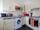 Seagulls - Fully fitted kitchen in North Berwick self catering holiday home.