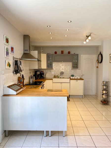 Gîte périgourdin avec piscine et jardin