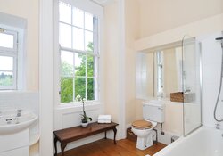 652_bathroom