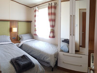 Twin bedroom