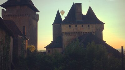 2F326540-B1C9-4CE3-97C0-DFD3C9D1542E