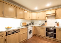 Well-Equipped Family-Friendly Kitchen