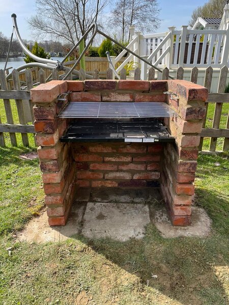 Brick bbq