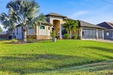 A Florida House Villa