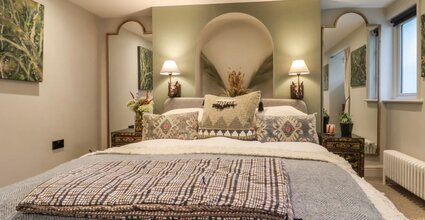 Beautiful quiet bedroom