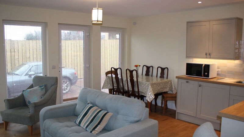 Callie's Cottage, pet friendly 2 bedroom holiday home North Berwick - Welcome to Callie's Cottage! (© Coast Properties)