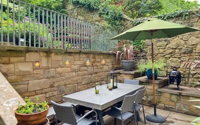 Douglas Crescent West End P474 (2)