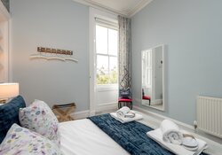 Cosy Double Bedroom in Scotland
