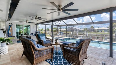 A Florida House Villa (© StreamLine VRS)