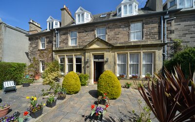 Pointgarry - Front Entrance - Front entrance of a magnificent Victorian Villa - self catering holiday home, North Berwick.