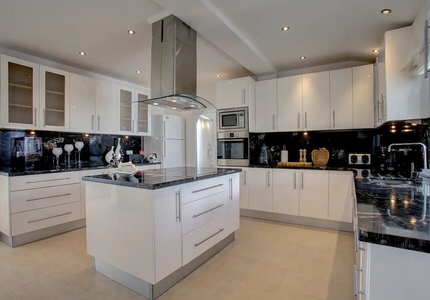 Modern White Kitchen