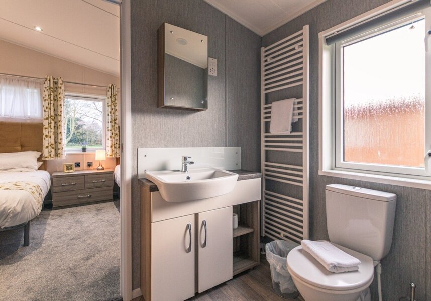 Ensuite