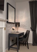 City Break Let With High Speed Internet