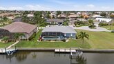 A Florida House Villa