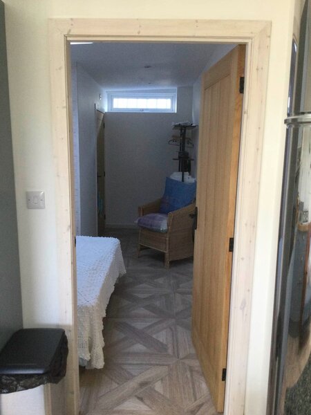 c23c762c-8d69-4ab3-a751-06125c8e725d