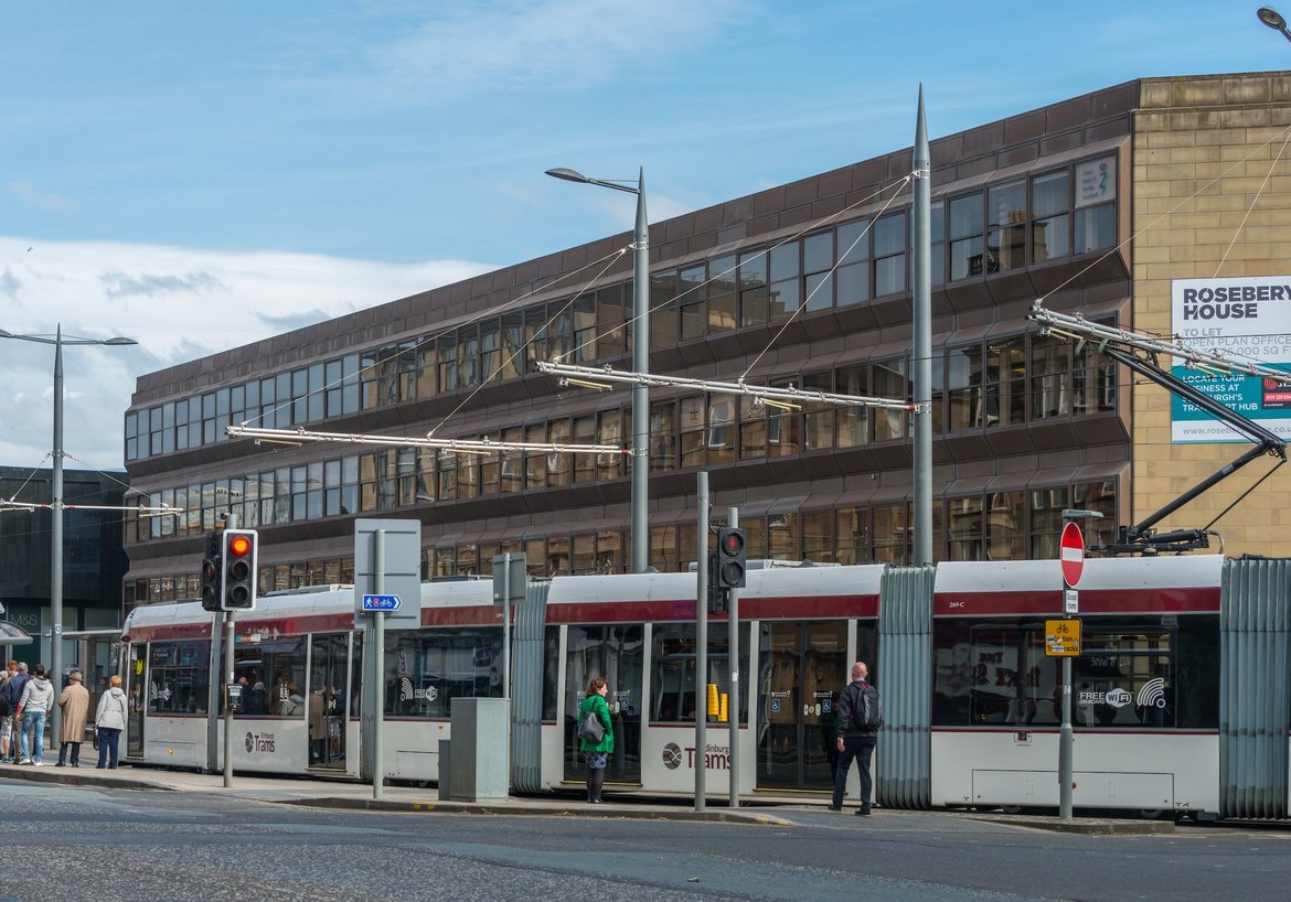 Spectacular Coates Gardens Apartment, West End, Edinburgh 3 bedroom