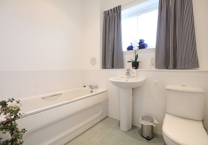 Waverley North Penthouse - en-suite bathroom