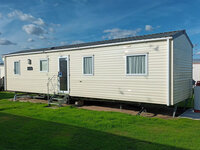 Outside View of Summer Breeze