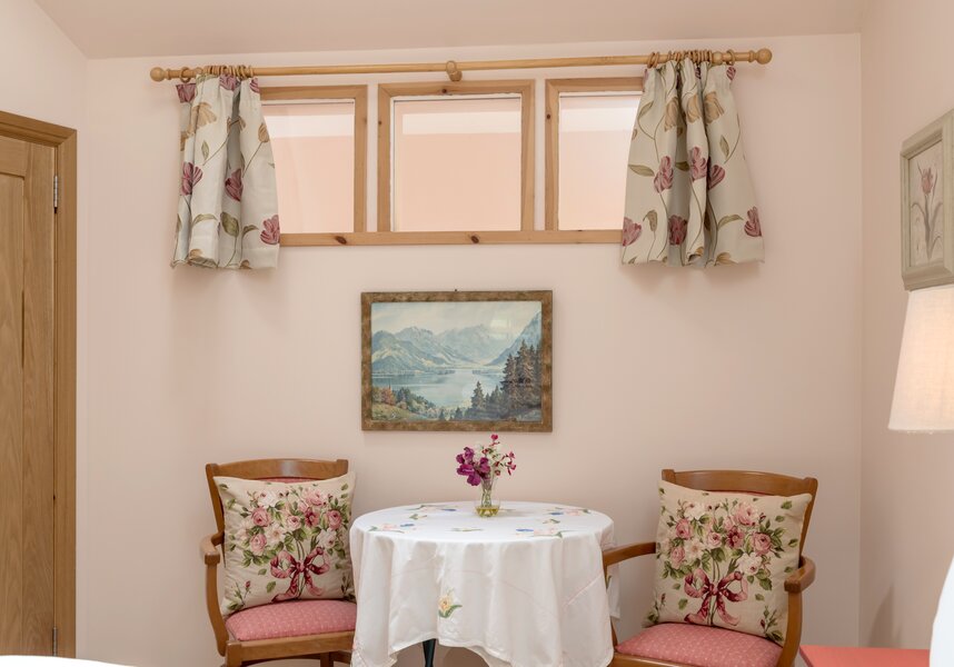 Grassicks_Cottage Bedroom 2