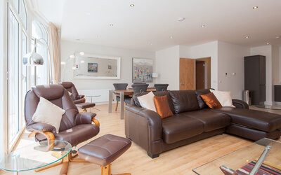 Family Friendly Living Room in Scotland - Cosy, open-plan living room with sumptuous seating and chic décor