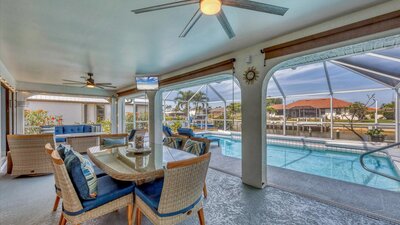A Florida House Villa (© StreamLine VRS)